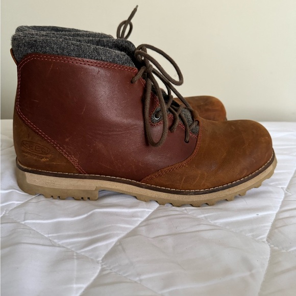 Men’s Keen Boots, good condition other than some scuffing on the toes. - Picture 4 of 4